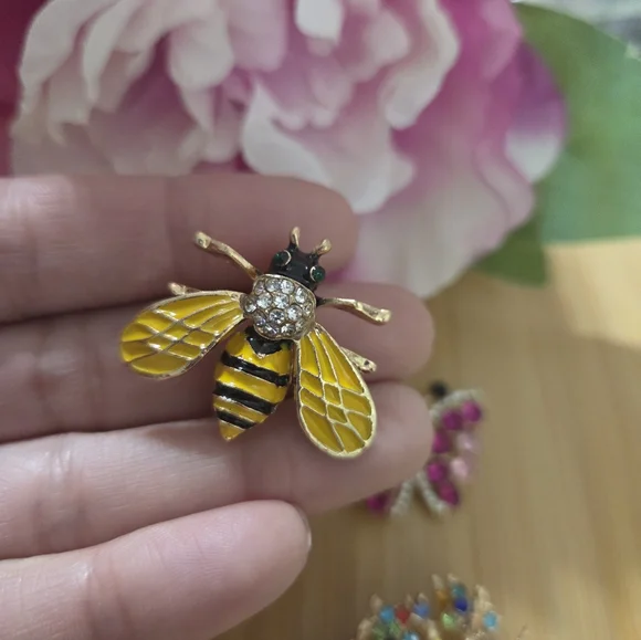 Colorful Enamel Brooch Set of 5 - Picture 2 of 7